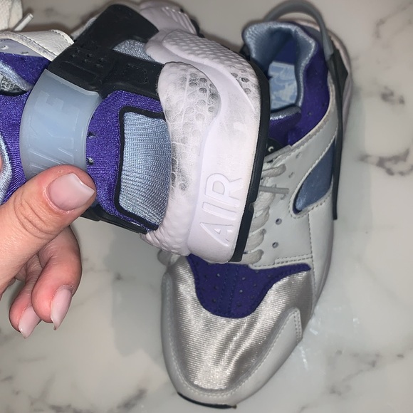 Nike Huarache - Picture 5 of 5